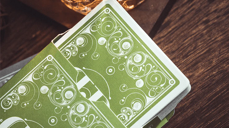 Smoke & Mirrors v8 Green Playing Cards USPCC - Image 2