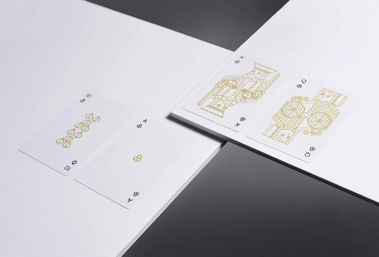 Super Bees Playing Cards Cartamundi - Image 8