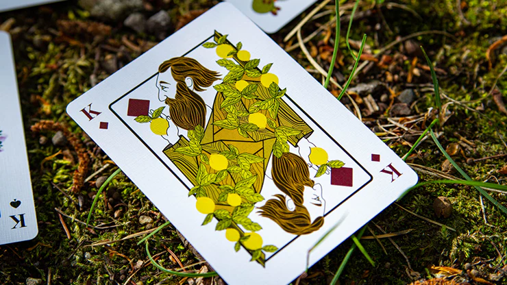 The Green Man Summer v2 Playing Cards Cartamundi - Image 3