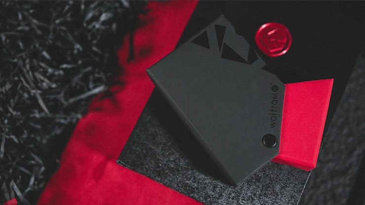 Wolfram v2 Rouge et Noir Playing Cards & Display Case TPCC - Image 3