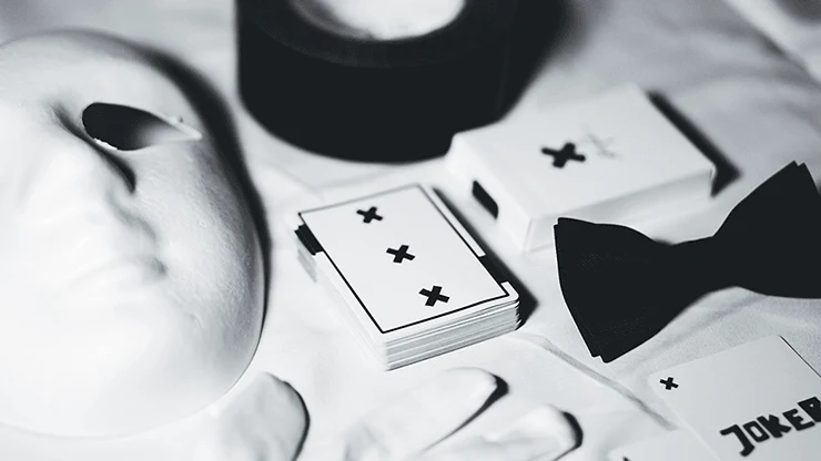 X Deck Signature White Playing Cards USPCC - Image 2