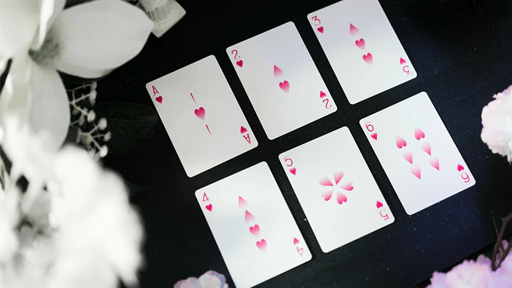 YUCI Pink Playing Cards - Image 4